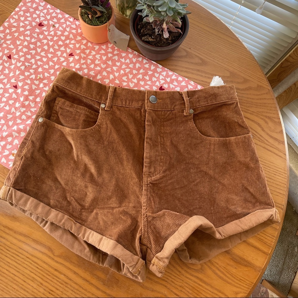 Princess Polly Nadeem Corduroy shorts